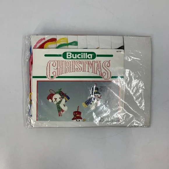 Bucilla Snowbabies‎ Set of 6 Felt Ornament Christmas Snowmen Sets - Picture 1 of 4